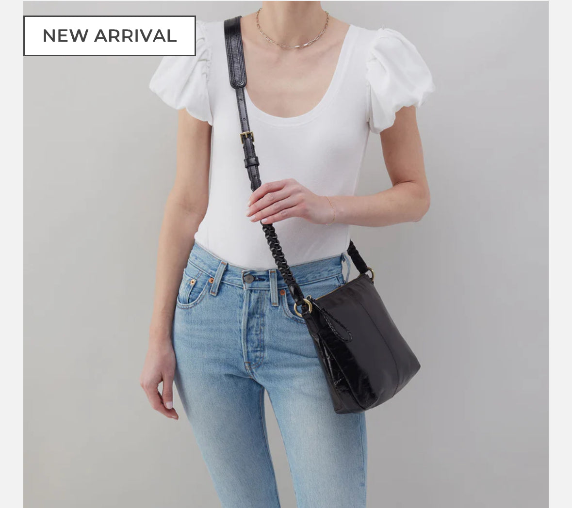 Lasso Medium Crossbody