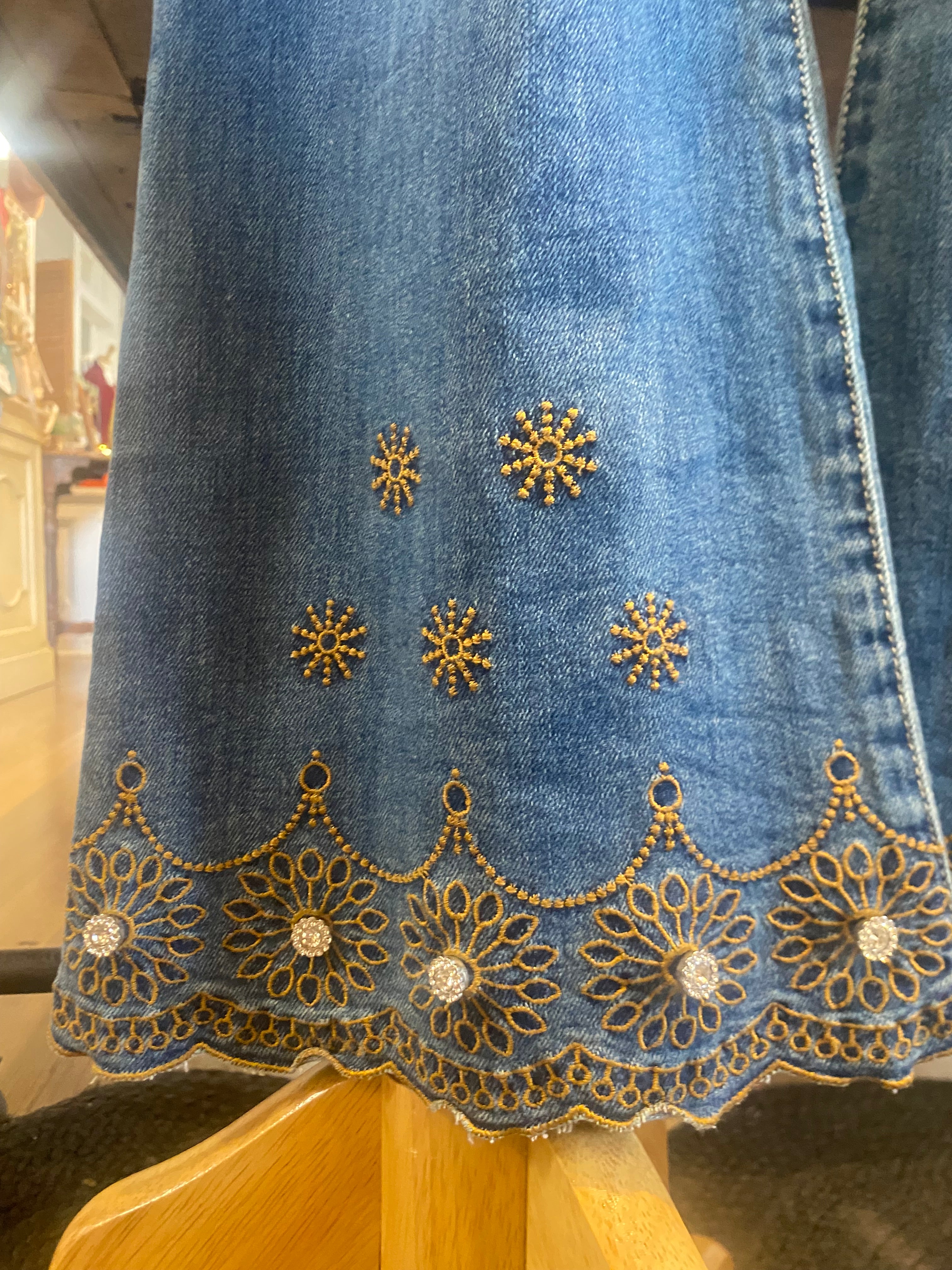 Soft Flare with Scalloped Beaded Bottom