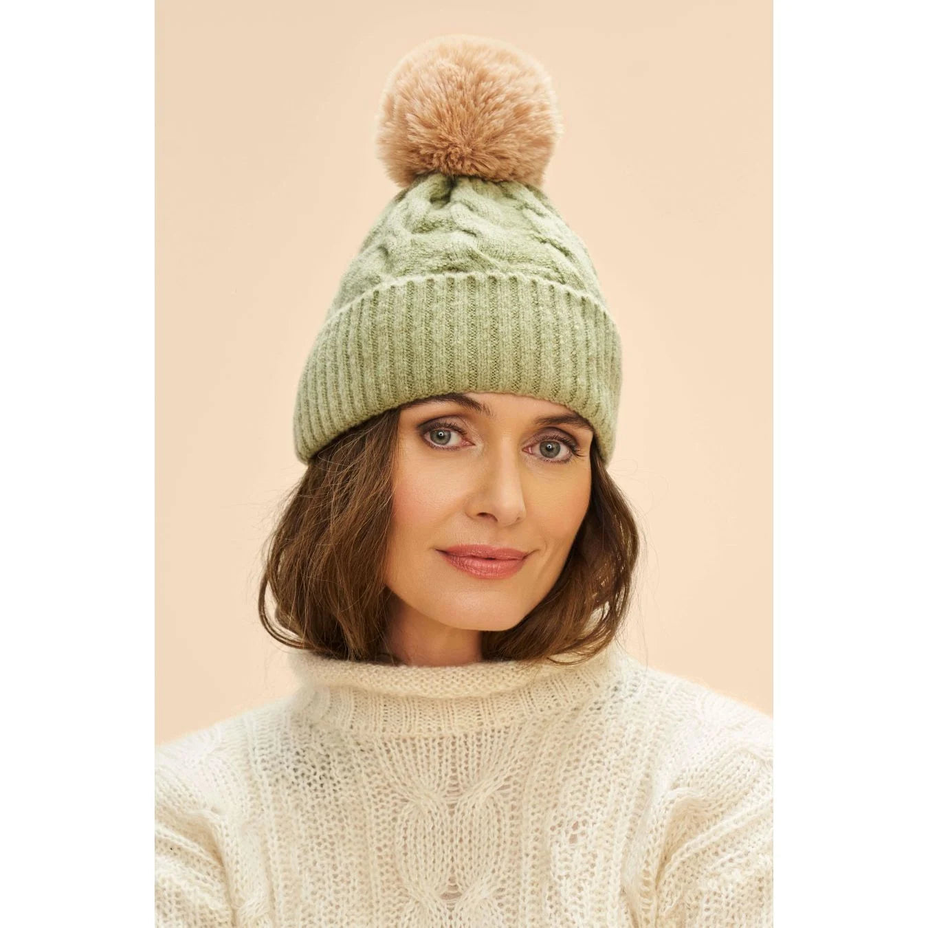 Svana Bobble Hat