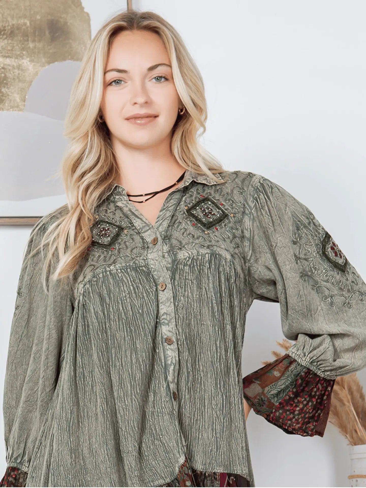 Vintage Bohemian : Puffed Sleeves Buttondown Top