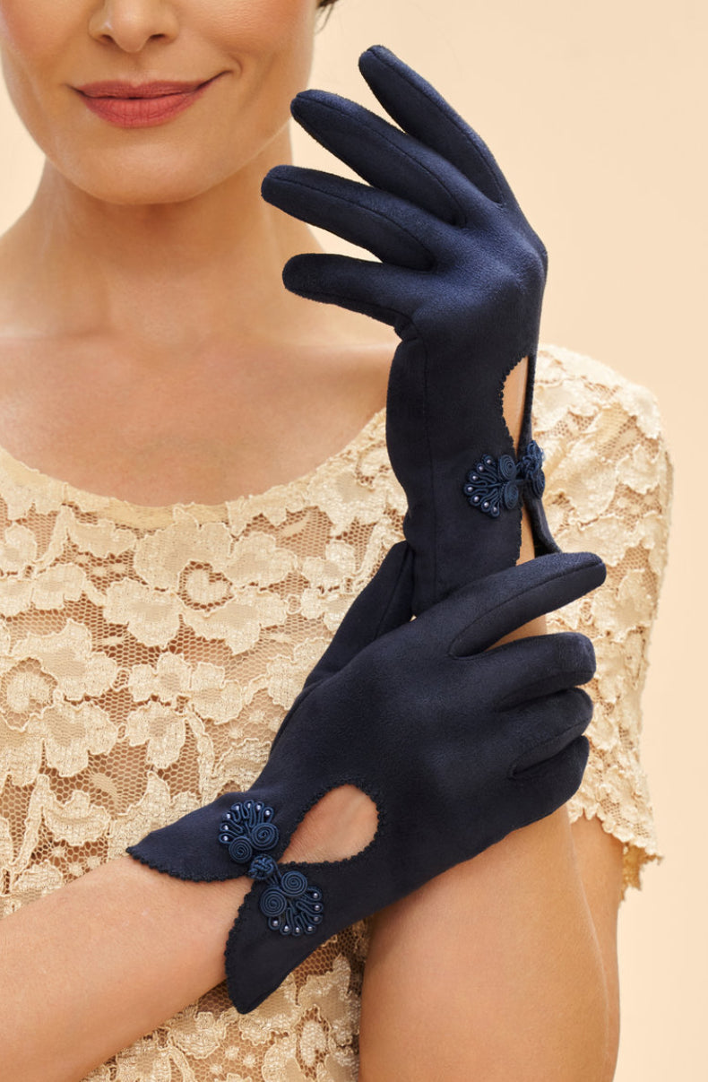 Suki Gloves