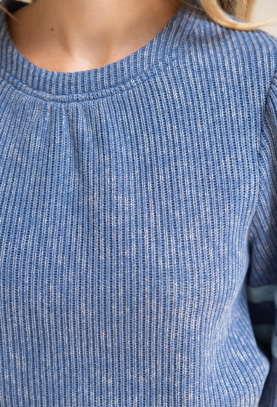 Striped Detail Half Puff Sleeve Ribbed Top
