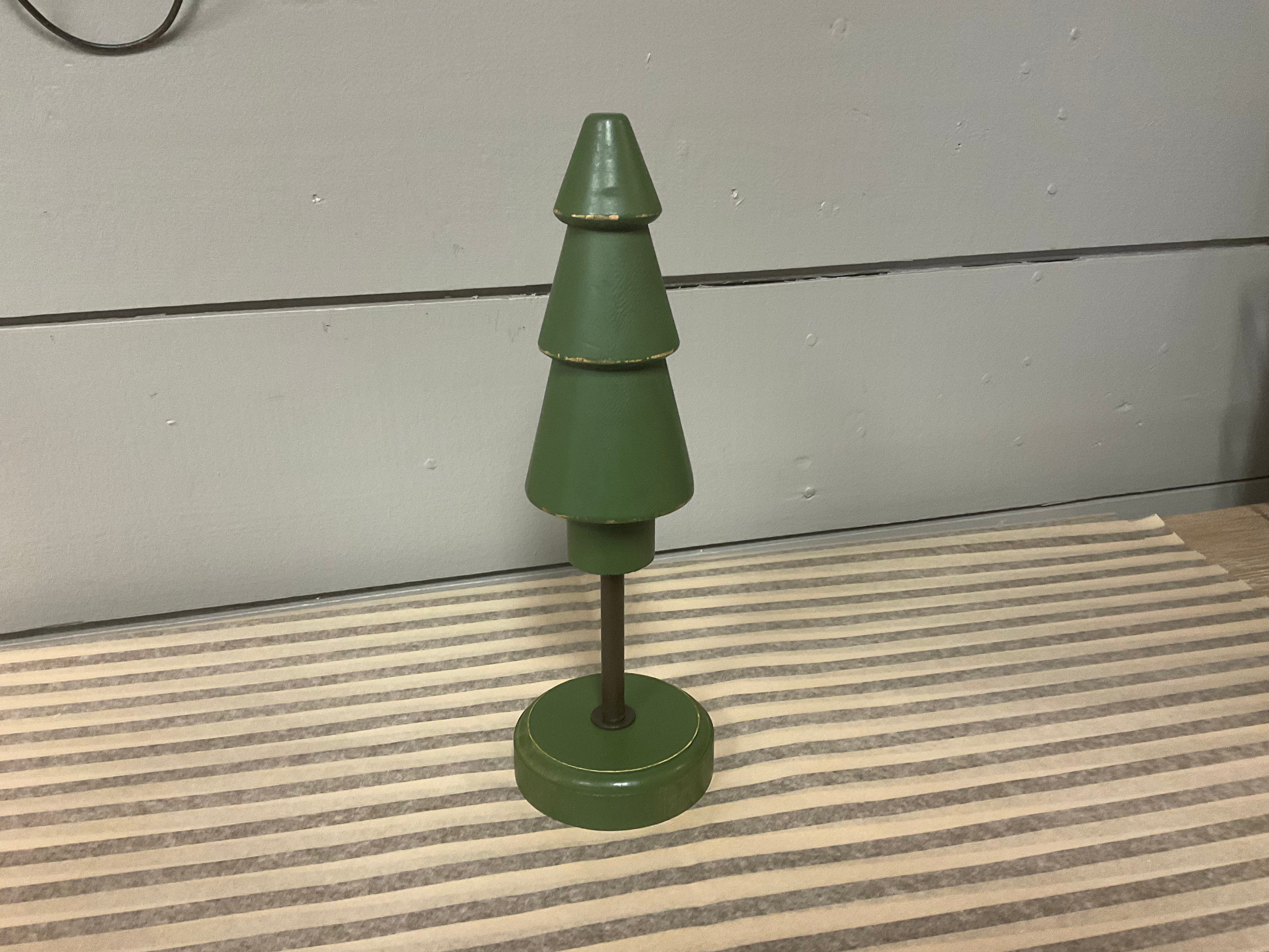 Wood country Christmas tree tabletop decor
