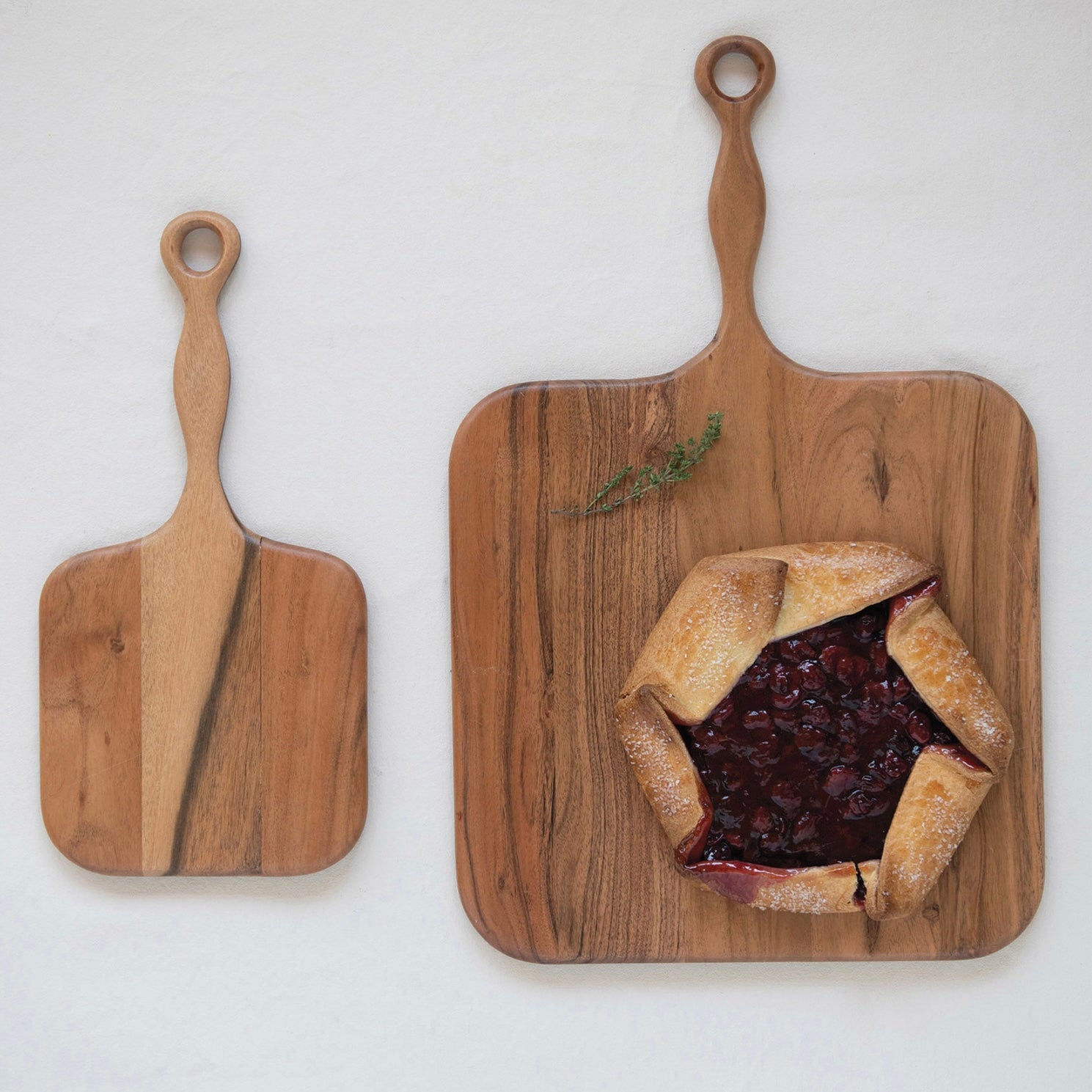 Acacia Wood Cheese/Cutting Board with Handle