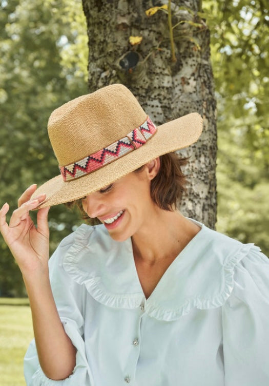 Natasha Hat Coral Zig Zag Band