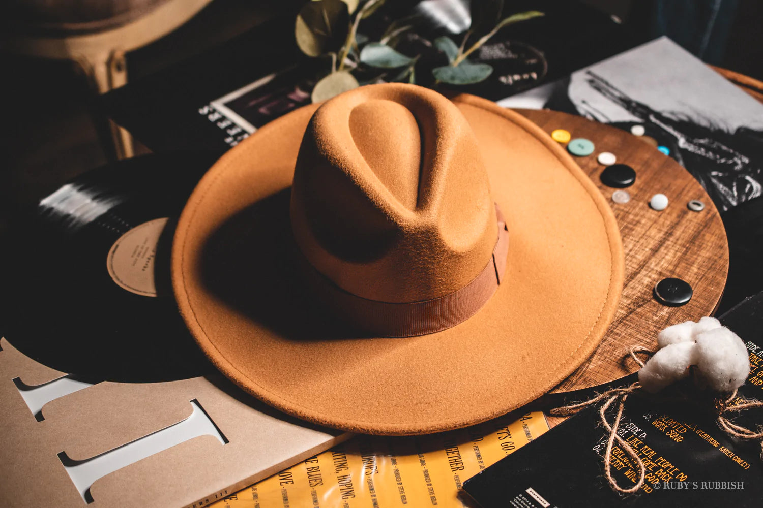 Wide Brim Camel Fashion Hat