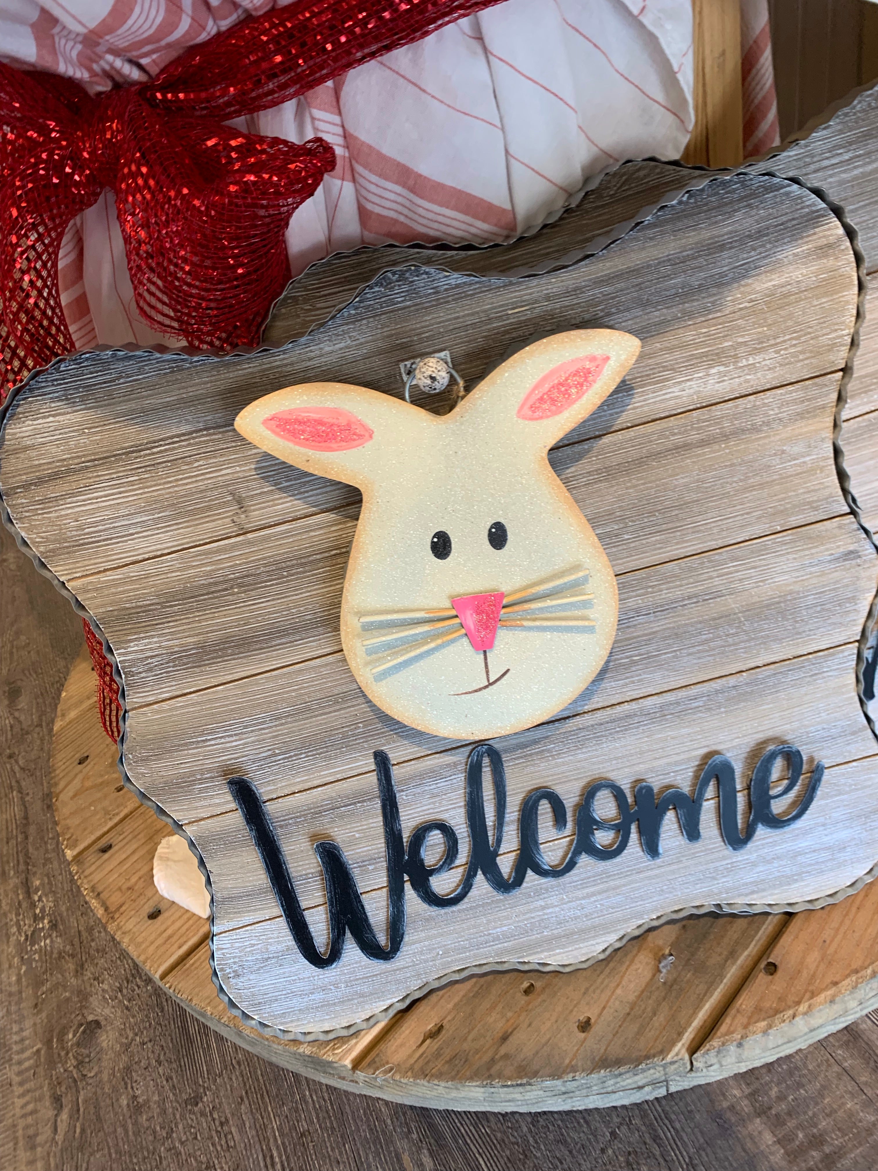 “Welcome” Metal/Wood Sign