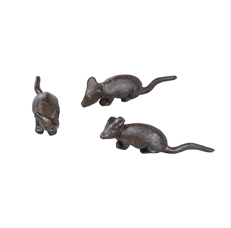 Cast Iron  Mouse