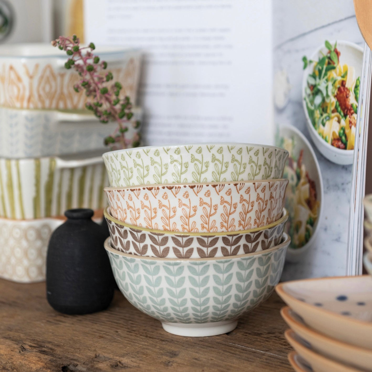 Stoneware Bowl w/ Pattern